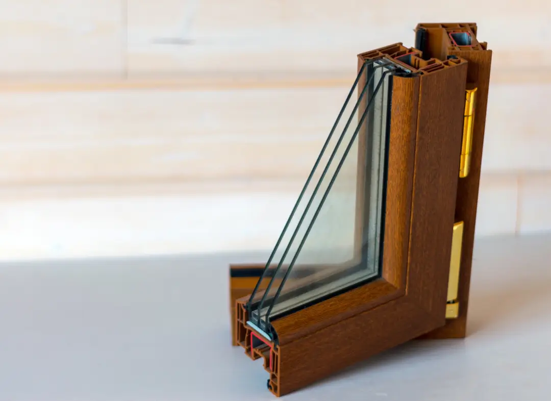 Installation de fenêtre en bois sur mesure Tignieu-Jameyzieu